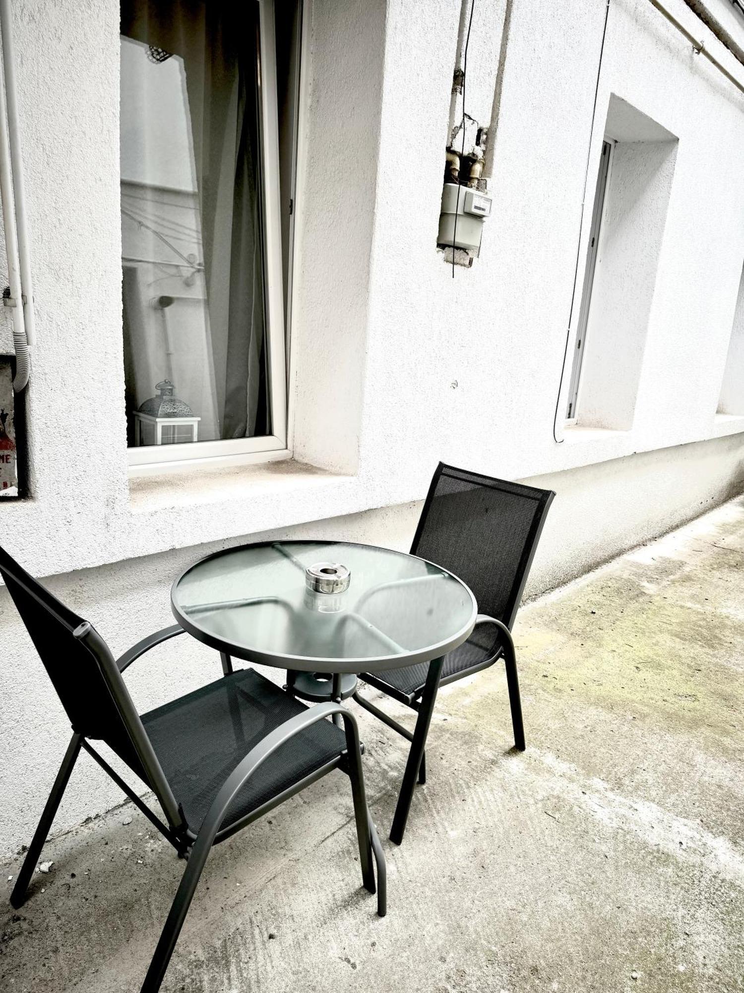 Ari Apartment Braşov Eksteriør billede